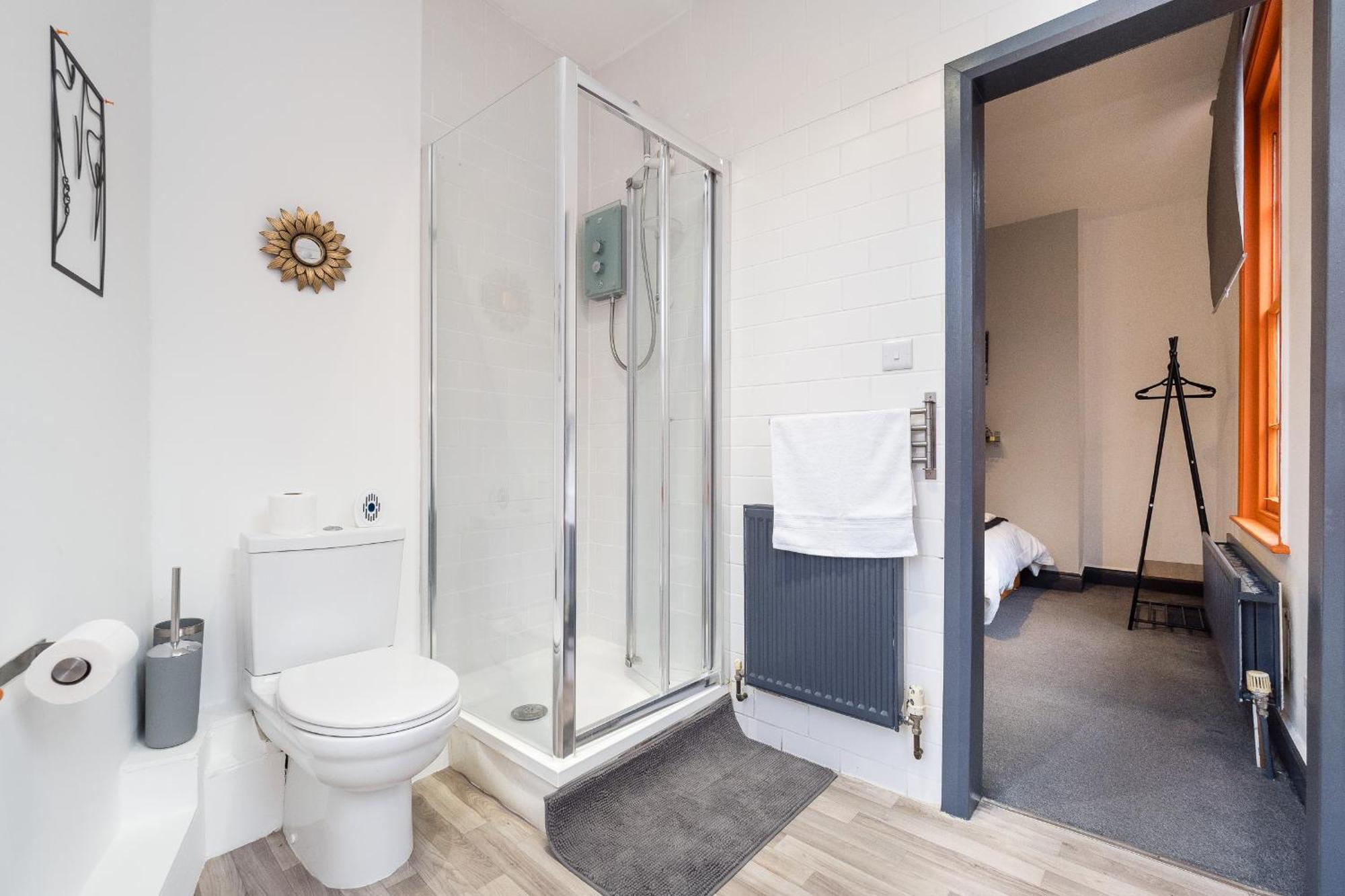 Spacious 6 Ensuite Bedroom House In Central Лондон Экстерьер фото
