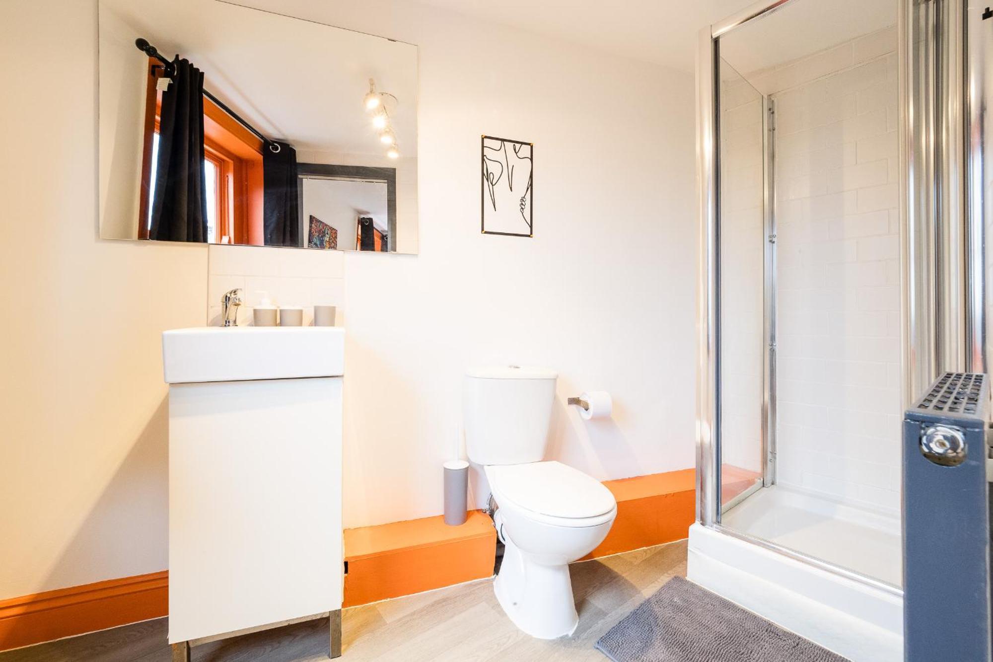 Spacious 6 Ensuite Bedroom House In Central Лондон Экстерьер фото