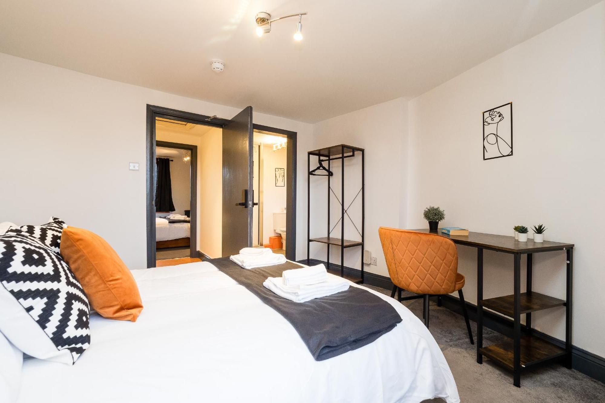 Spacious 6 Ensuite Bedroom House In Central Лондон Экстерьер фото