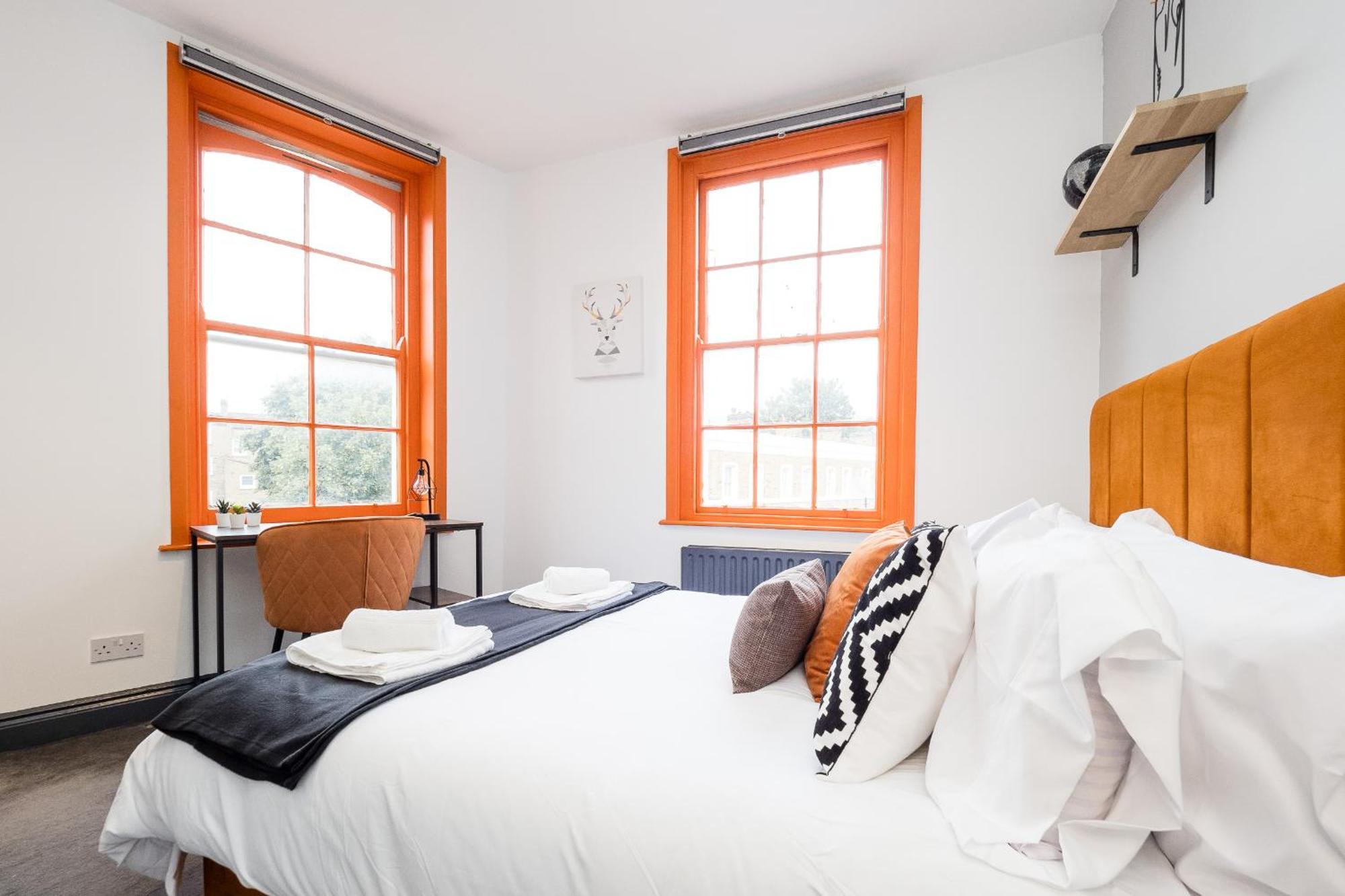 Spacious 6 Ensuite Bedroom House In Central Лондон Экстерьер фото