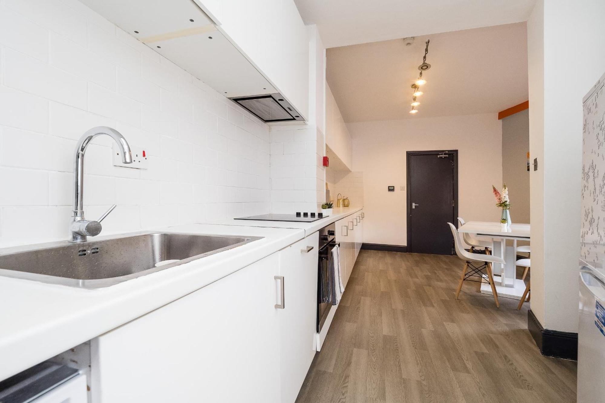 Spacious 6 Ensuite Bedroom House In Central Лондон Экстерьер фото